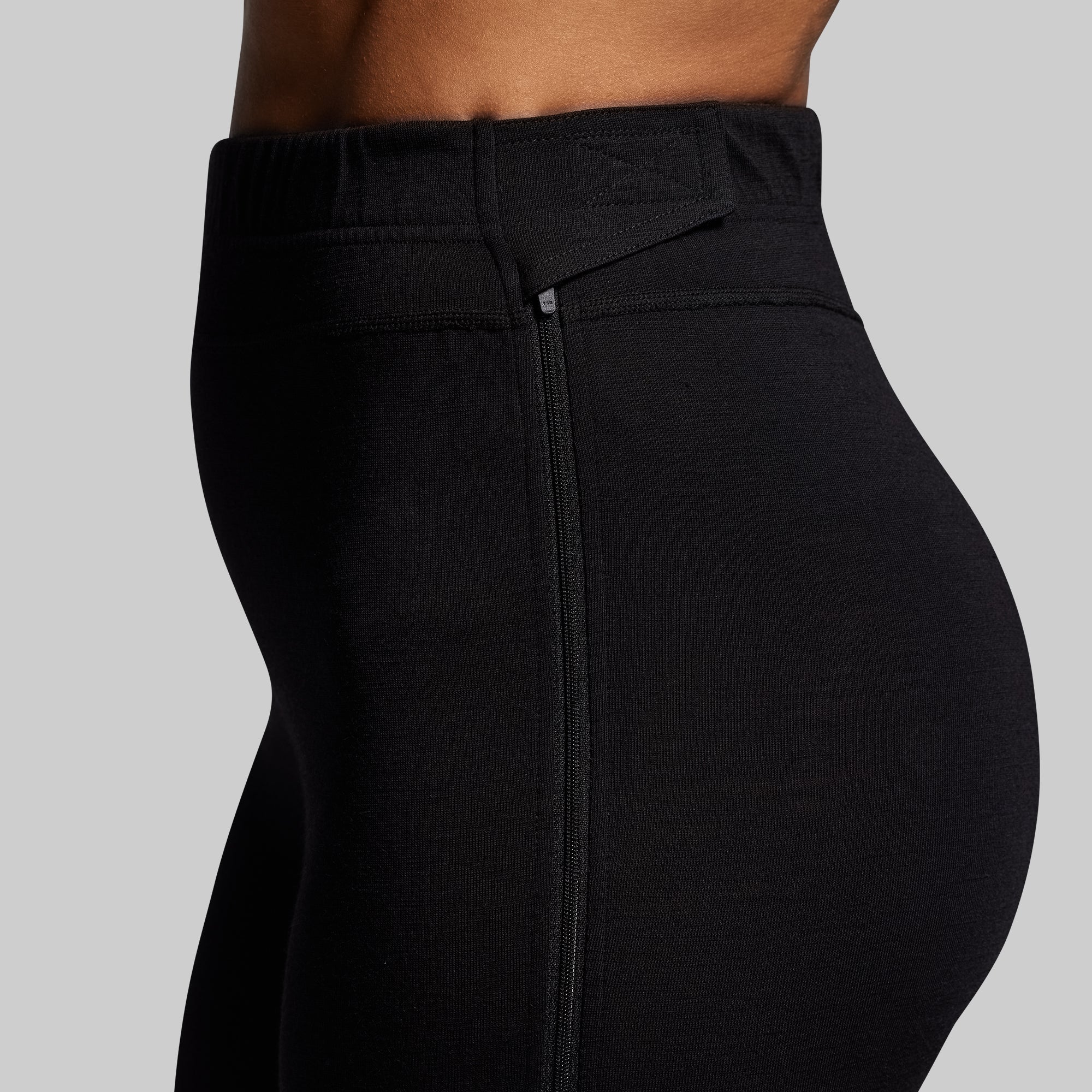Women's Ridgeline Merino Full Zip Bottom 165 (Black) - Image 4