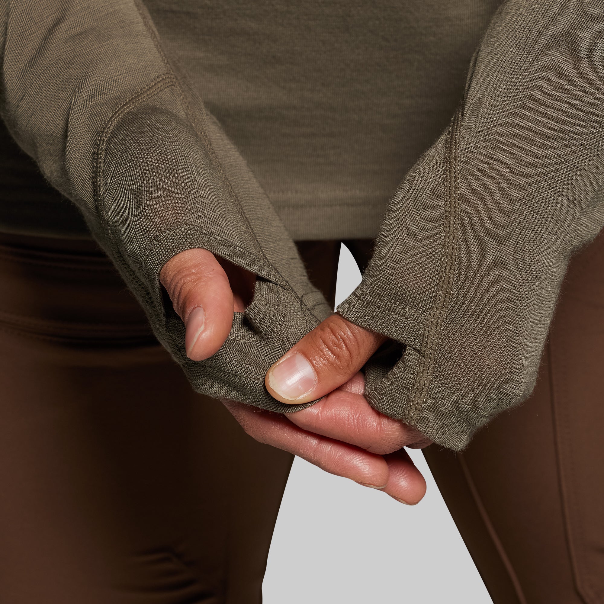 Women's Ridgeline Merino Half Zip Hoodie 165 (OD Green) - Image 6