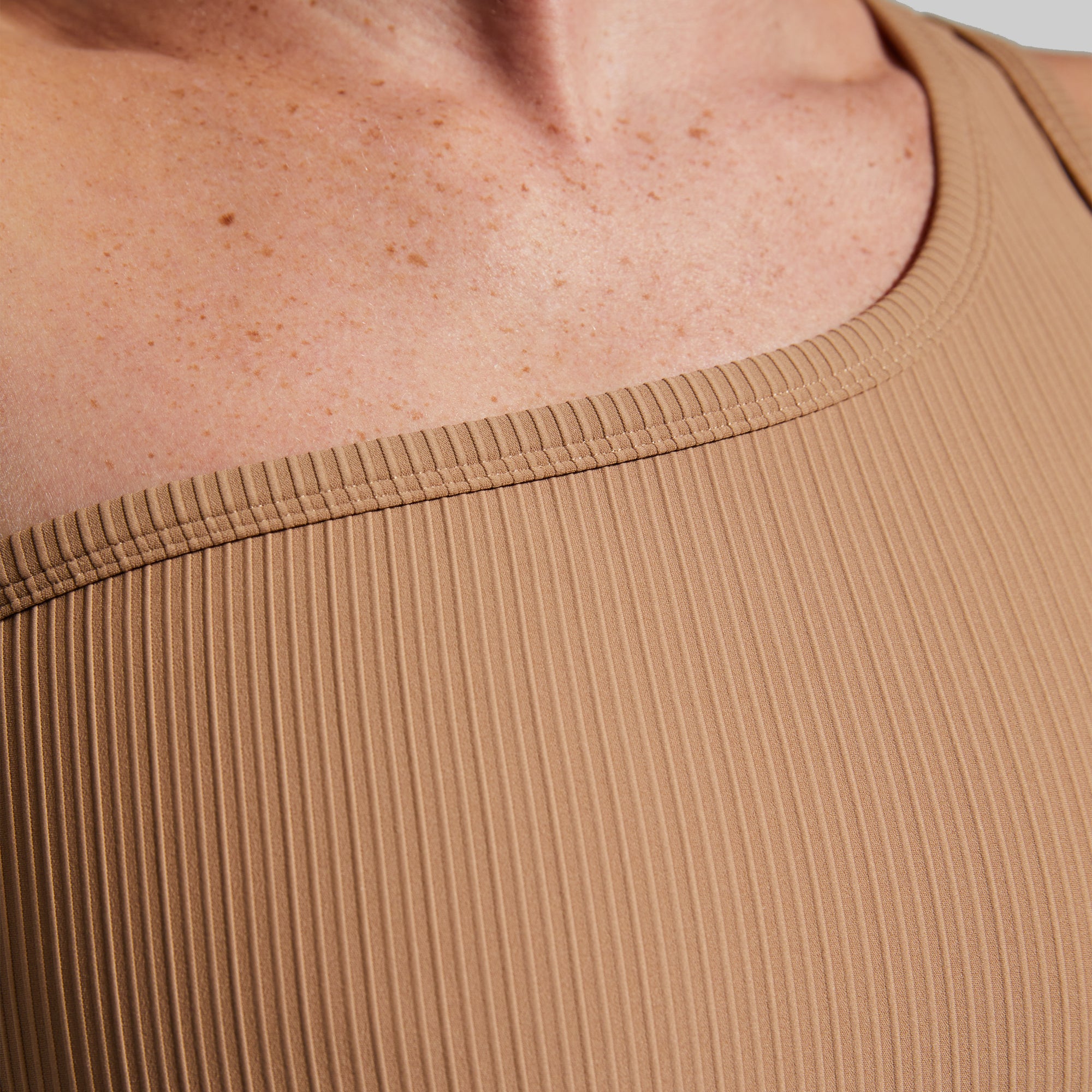 Evolve Sports Bra (Tiger's Eye) - Image 3