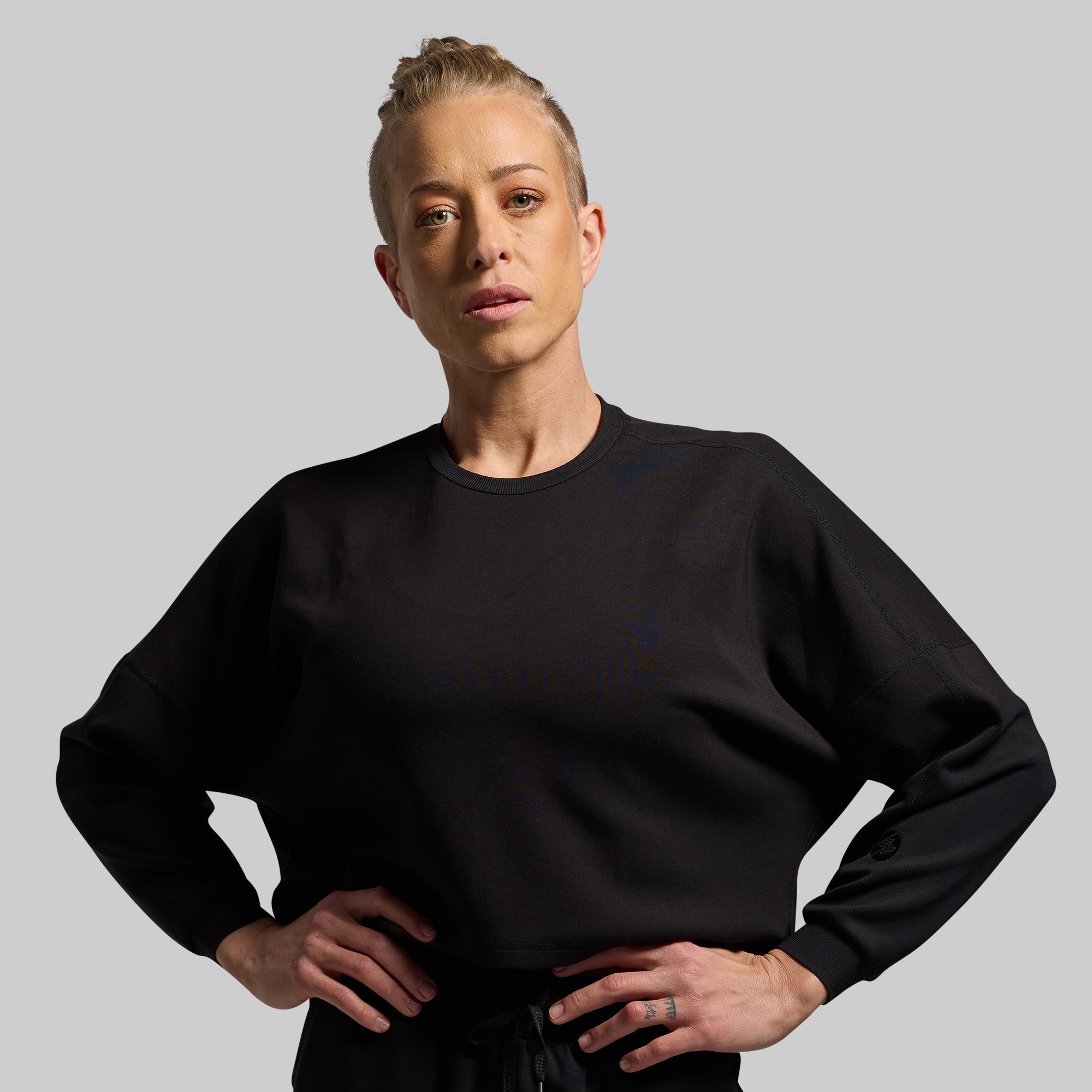 Lounge Lux Cropped Pullover (Black)