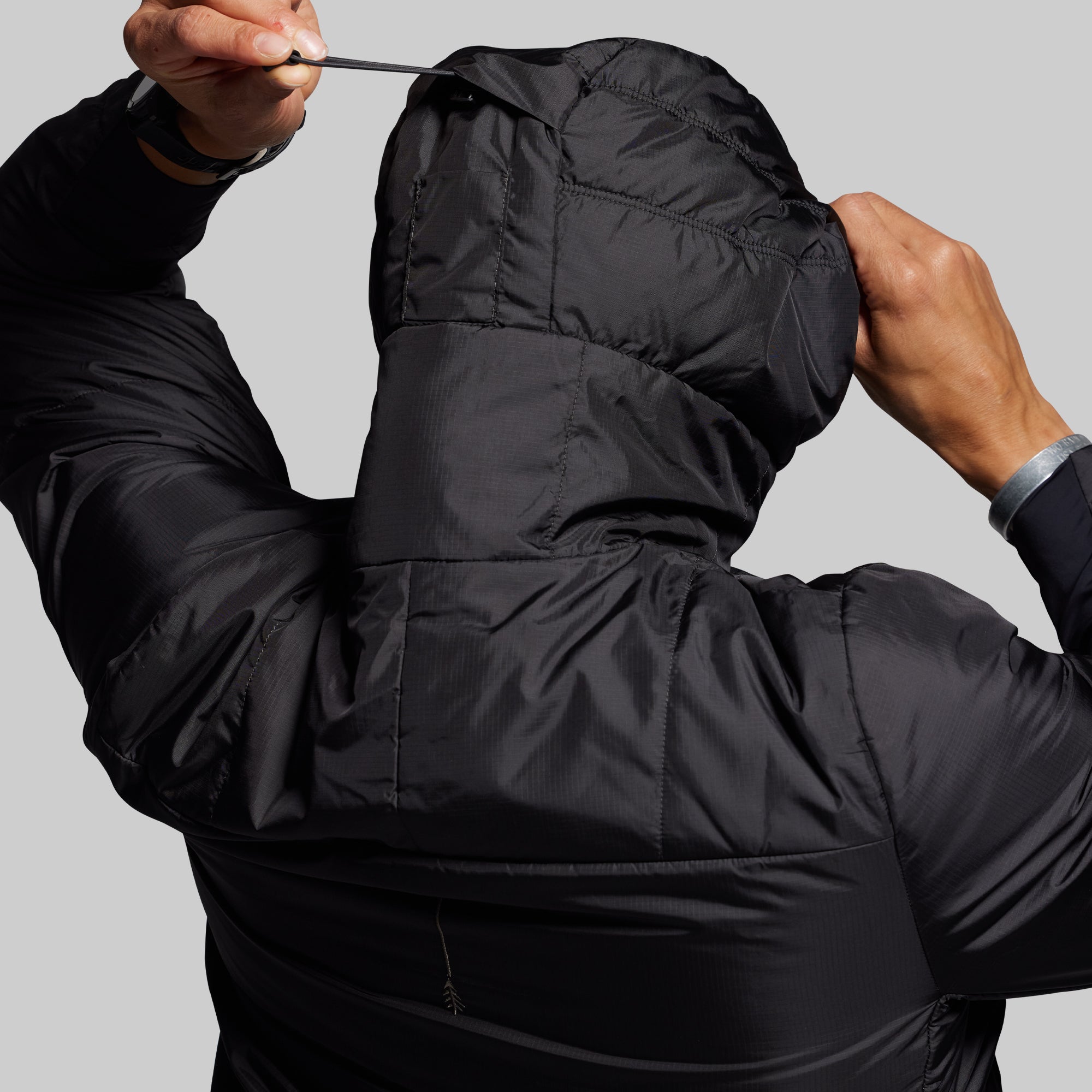 Women's Tundra Jacket Light 2.0 (Black) - Image 3