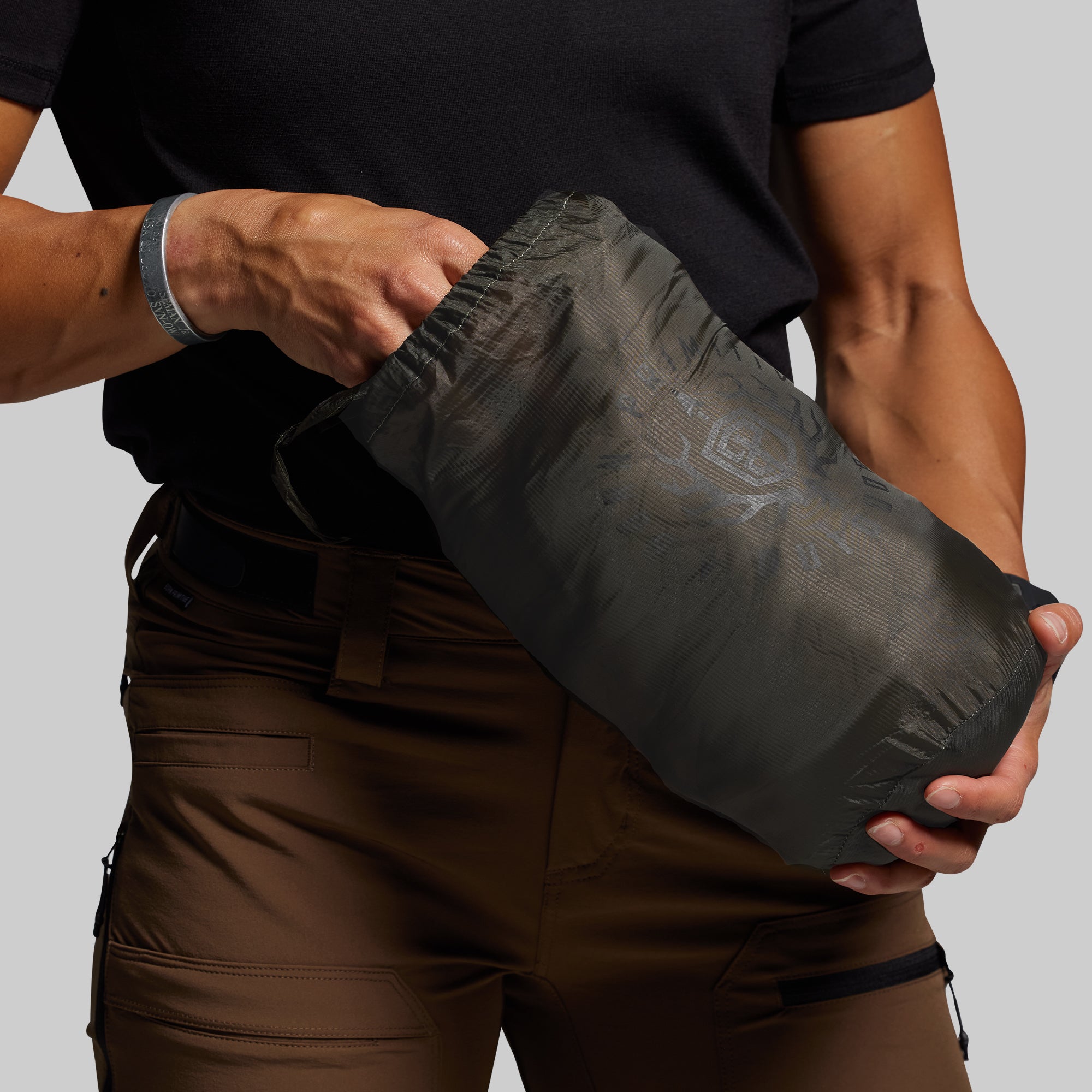 Women's Tundra Jacket 2.0 (Black) - Image 12