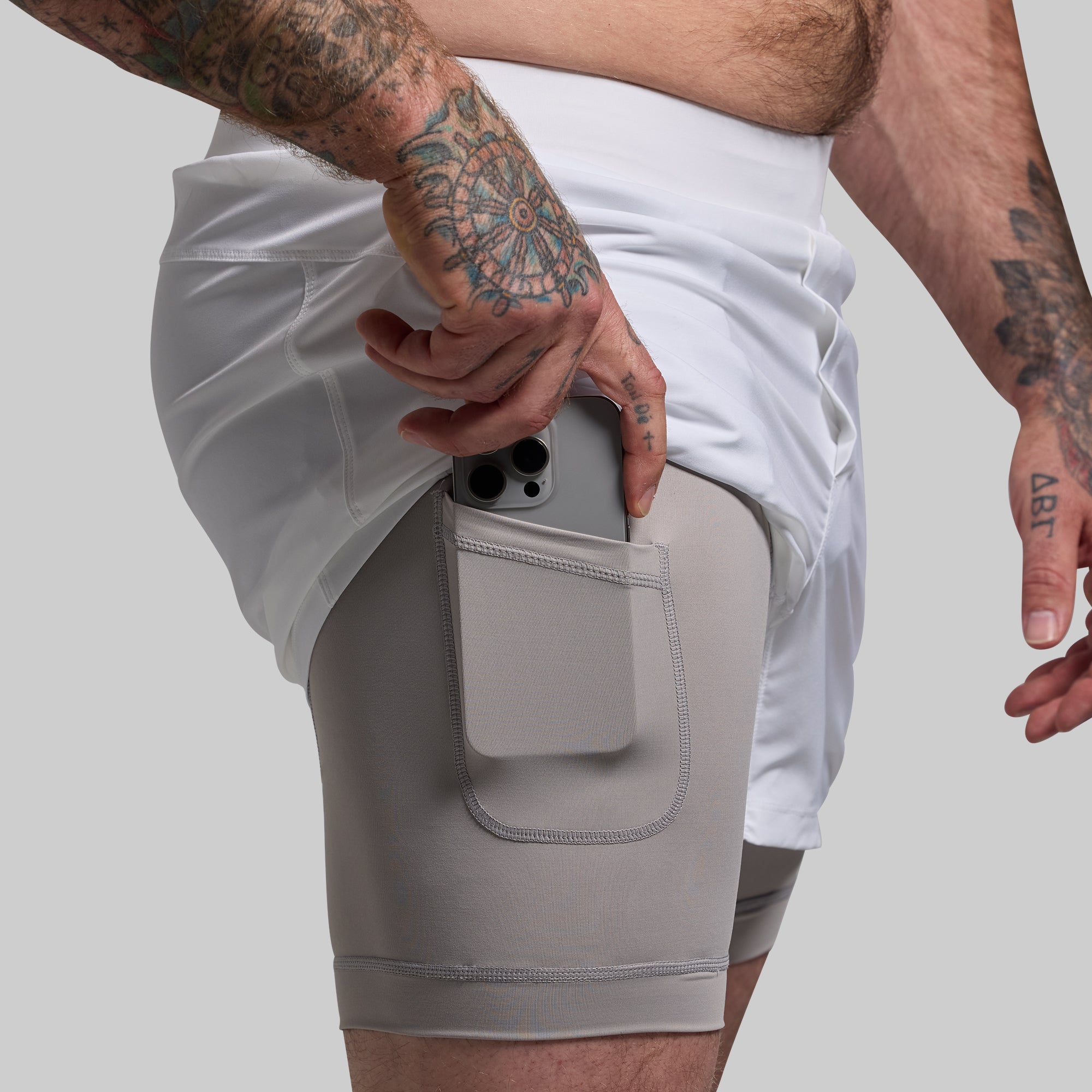 Versatile Short w/ Compression 5 (White) - Image 2