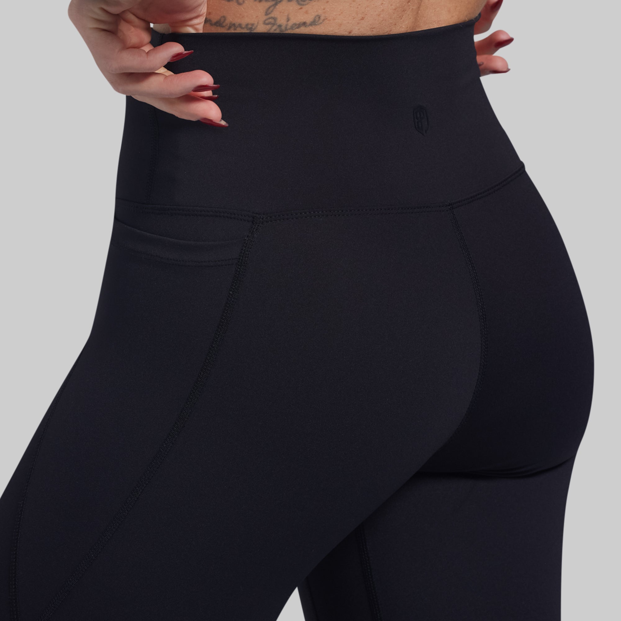 Synergy 7/8 Legging w/ Pockets 2.0 (Black) - Image 5
