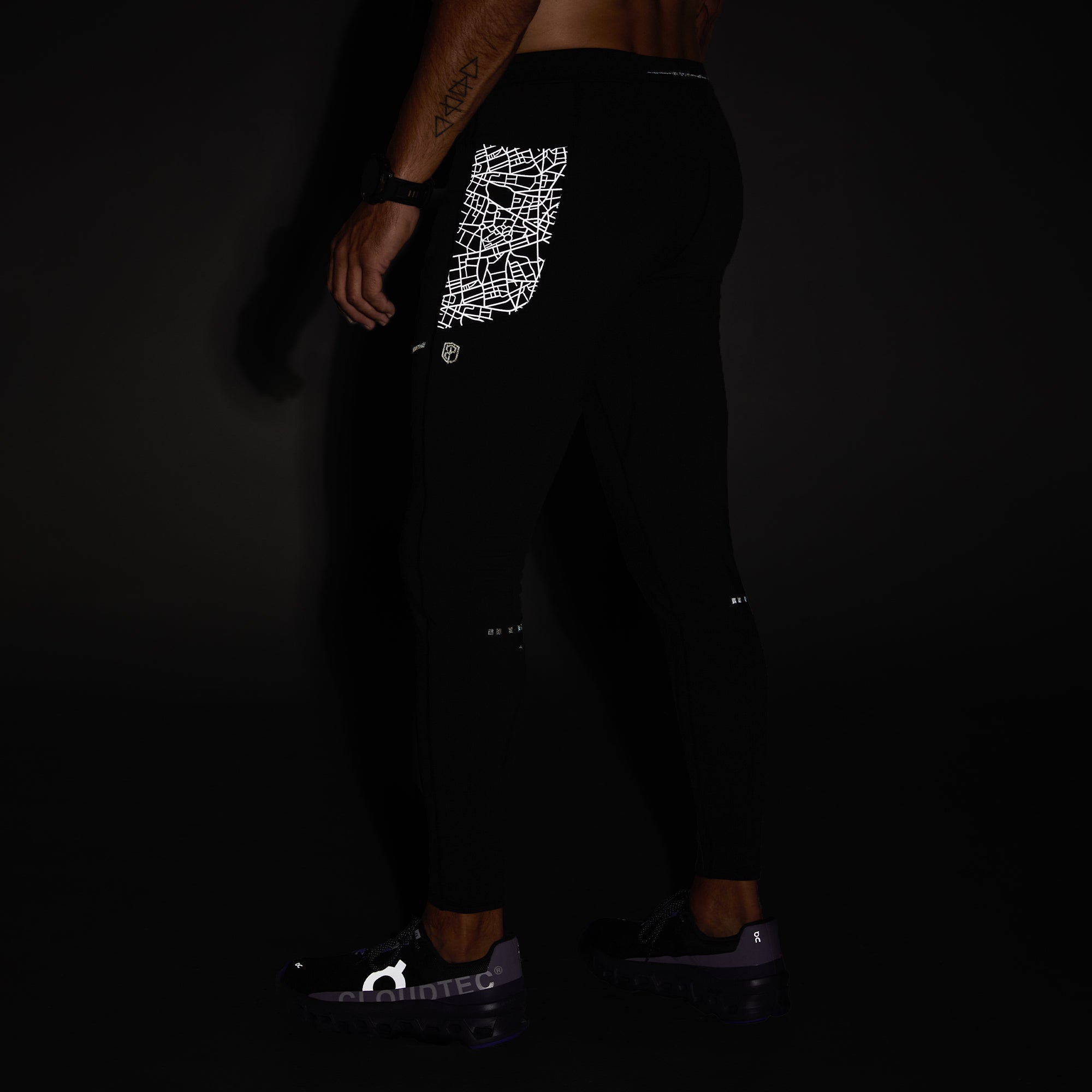 Men's Pace Running Tight (Black) - Image 2