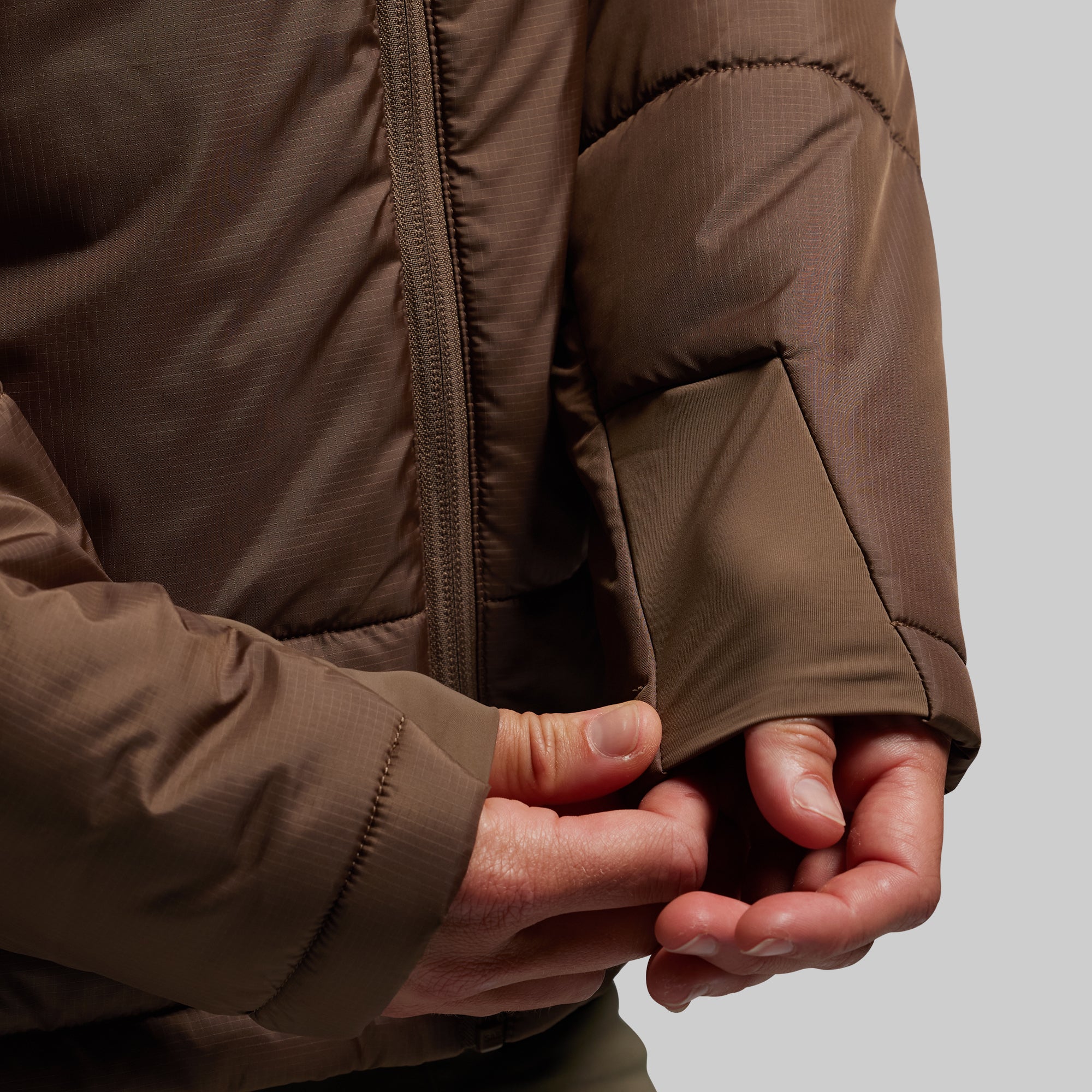 Women's Tundra Jacket 2.0 (Coyote Brown) - Image 9