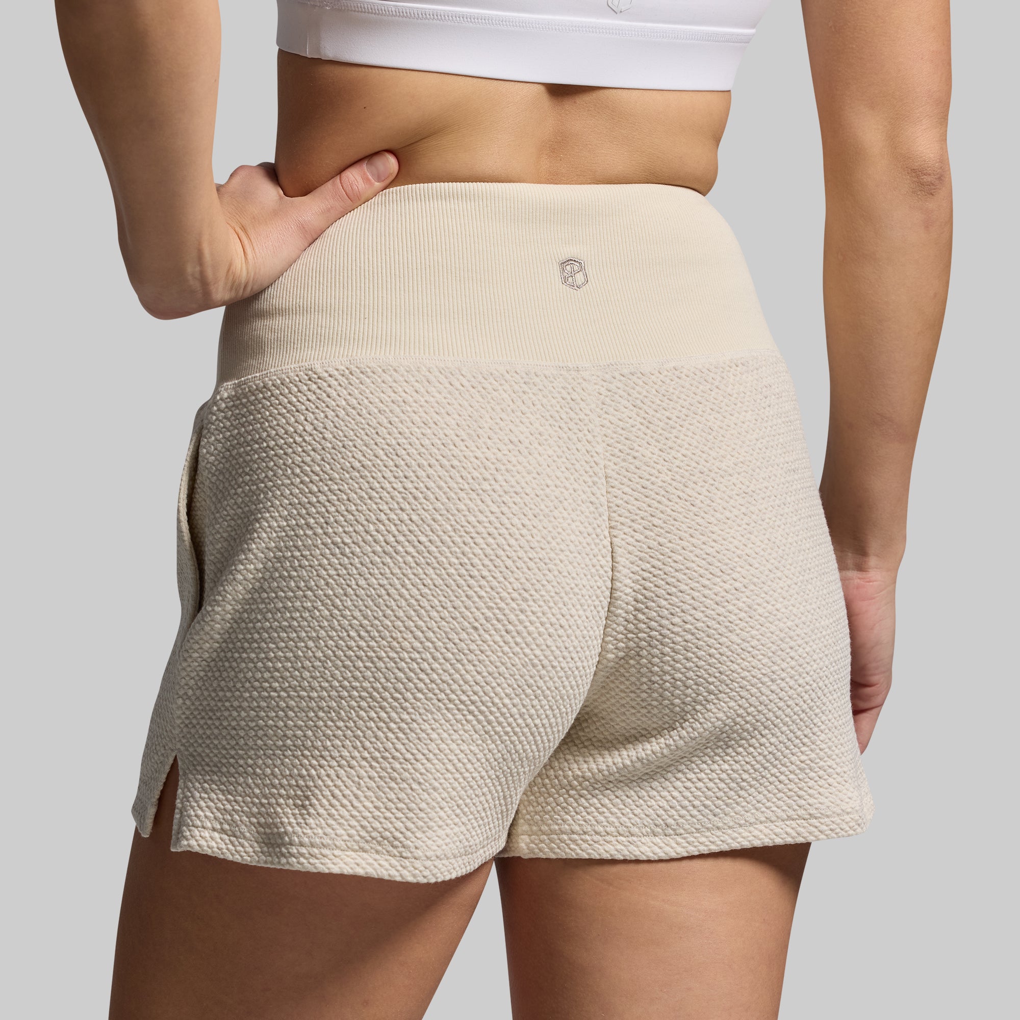 Women's Cloud Short (Heather Oatmeal) - Image 3