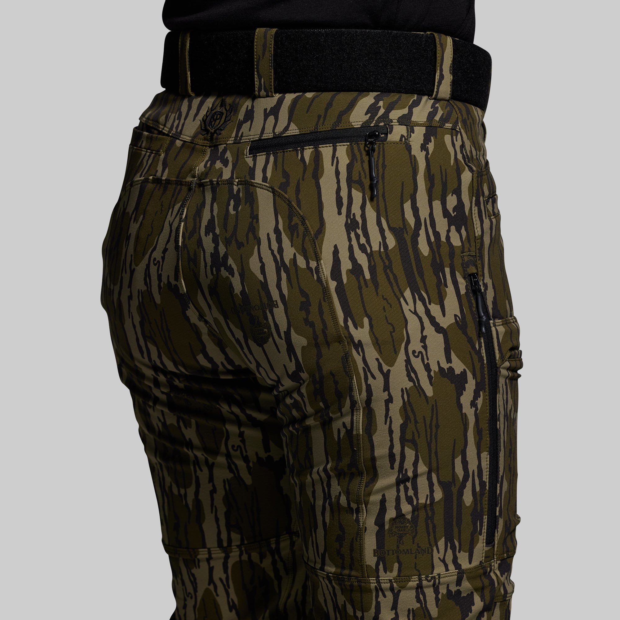 Women's Frontier Pant Light 2.0 (Mossy Oak® Original Bottomland® 2025) - Image 11
