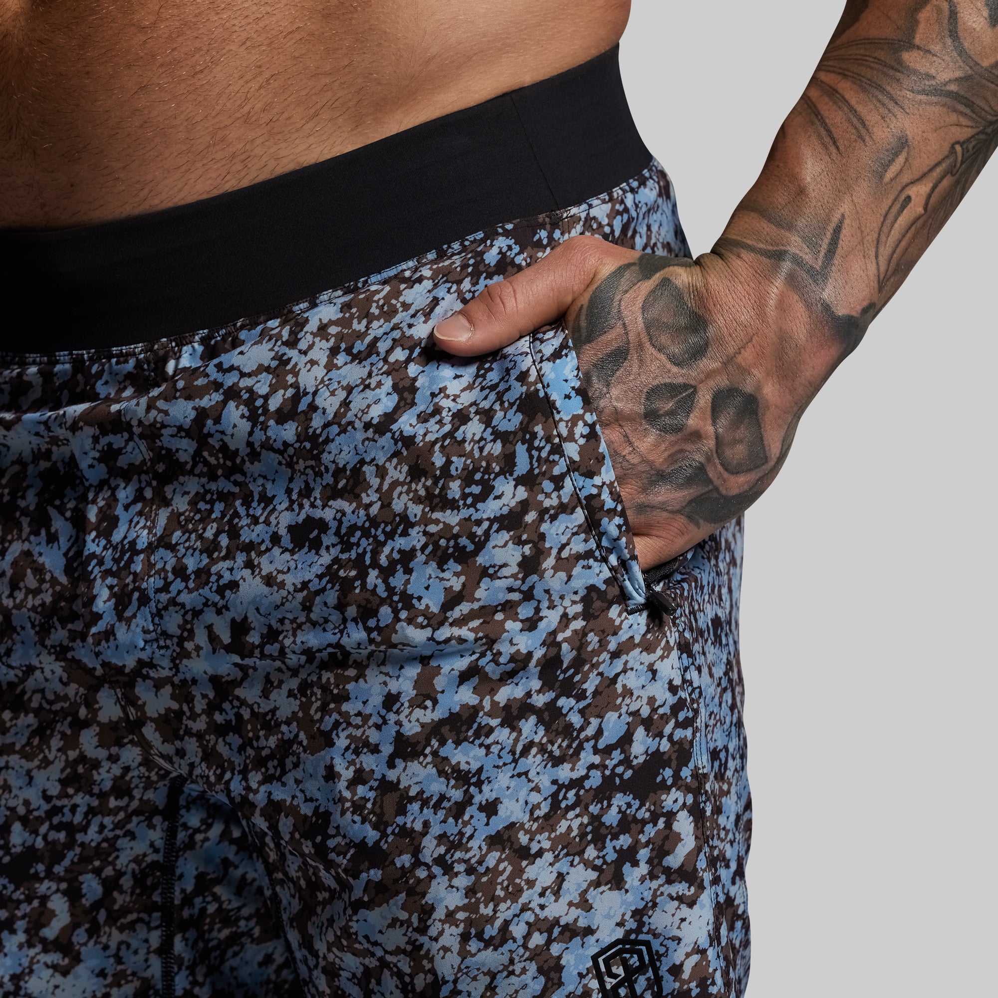 Versatile Short w/ Compression 7 (Speckle) - Image 4