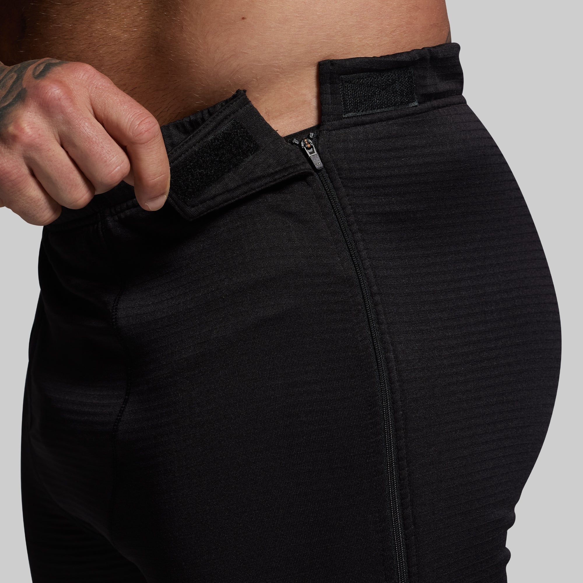 Quiver Grid Fleece Full Zip Thermal Bottom (Black) - Image 6