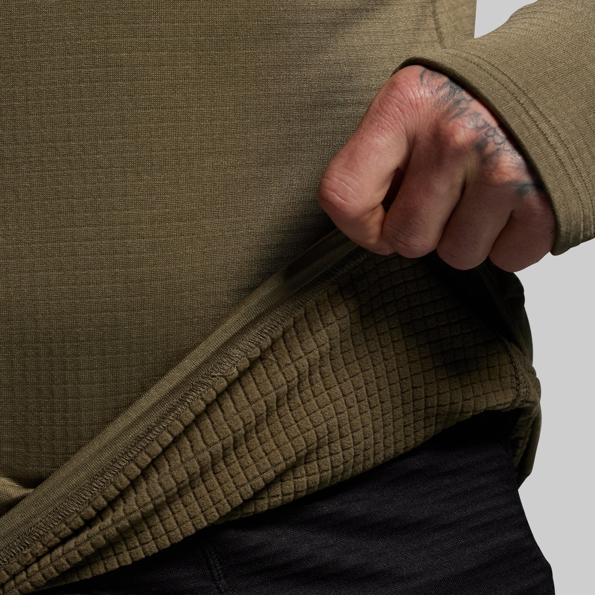 Quiver Grid Fleece Thermal Top (OD Green) - Image 6