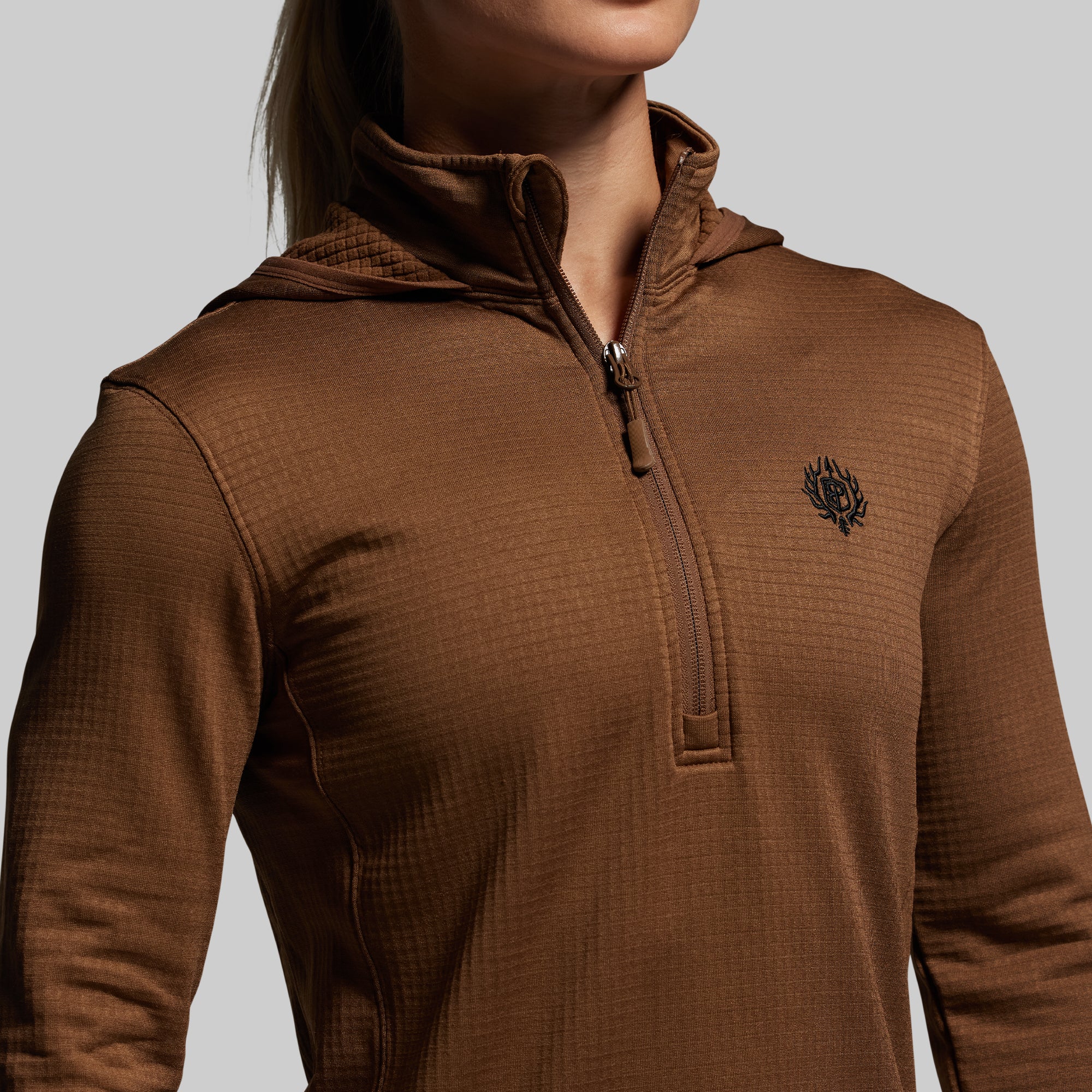 Women's Quiver Half Zip Hoodie 2.0 (Coyote Brown) - Image 4
