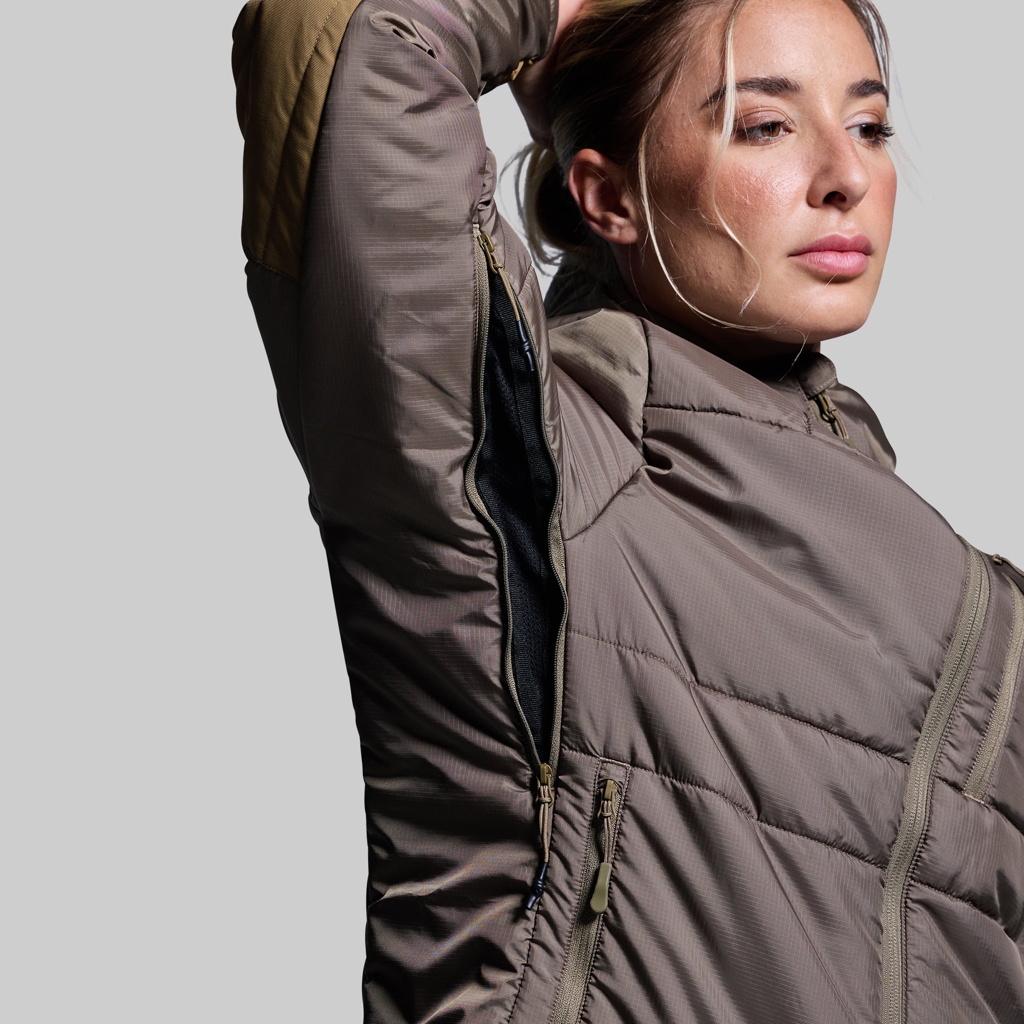 Women's Tundra Jacket 2.0 (Earth) - Image 7