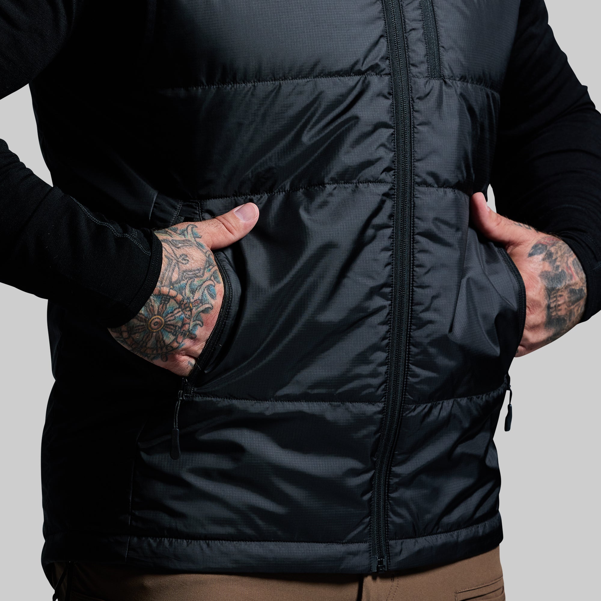 Men's Tundra Vest (Black) - Image 8