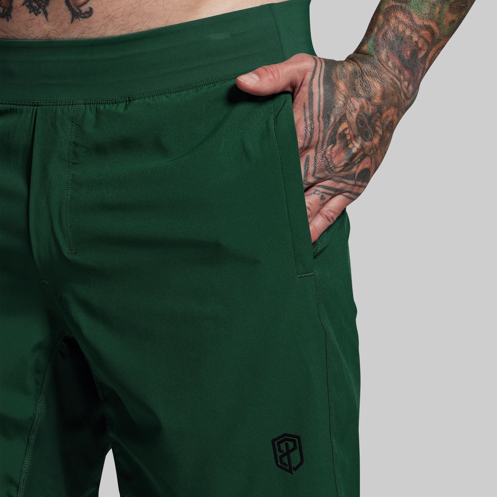 Versatile Short w/ Compression 7 (Grove) - Image 6