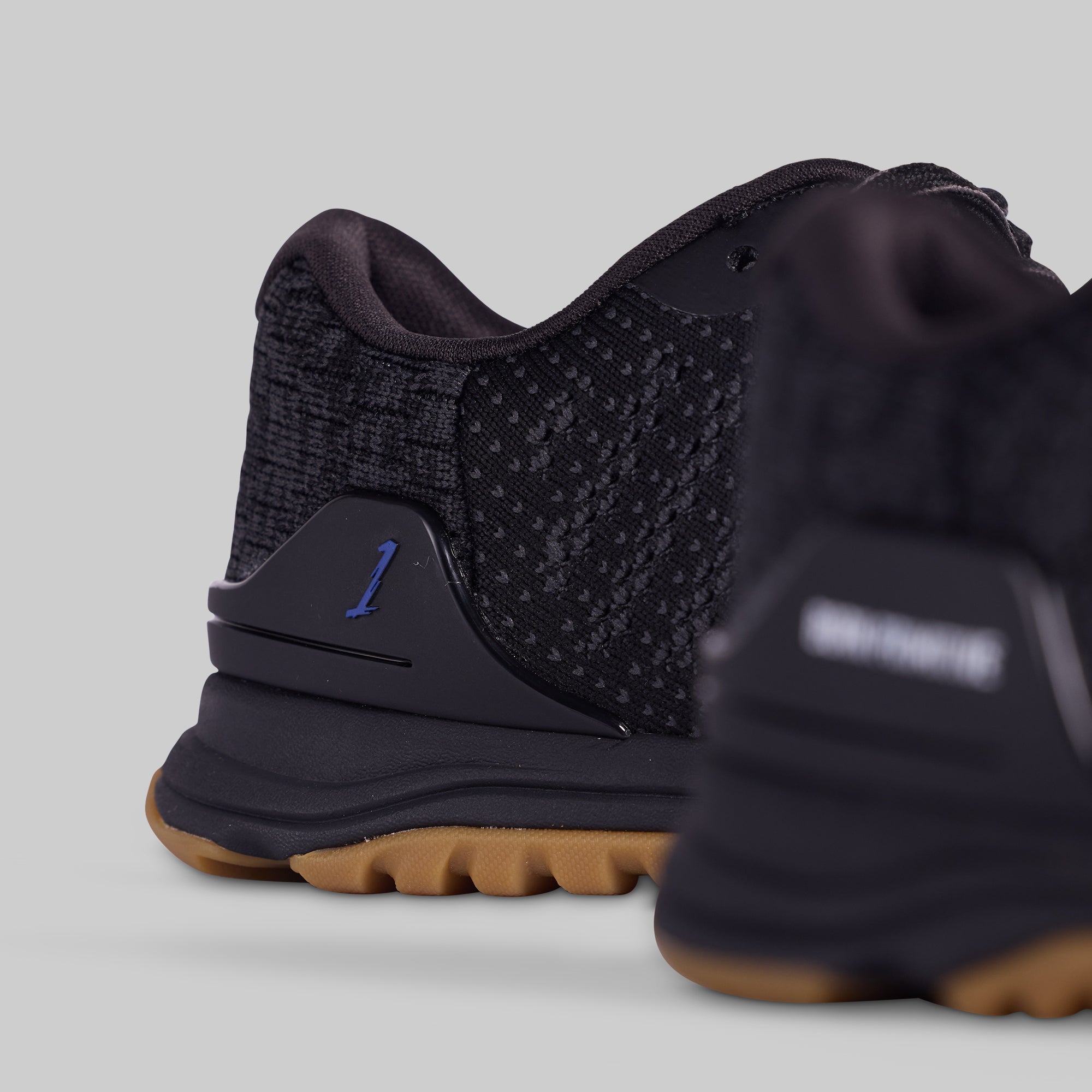 Women's Savage 1 (Black/USA) - Image 3