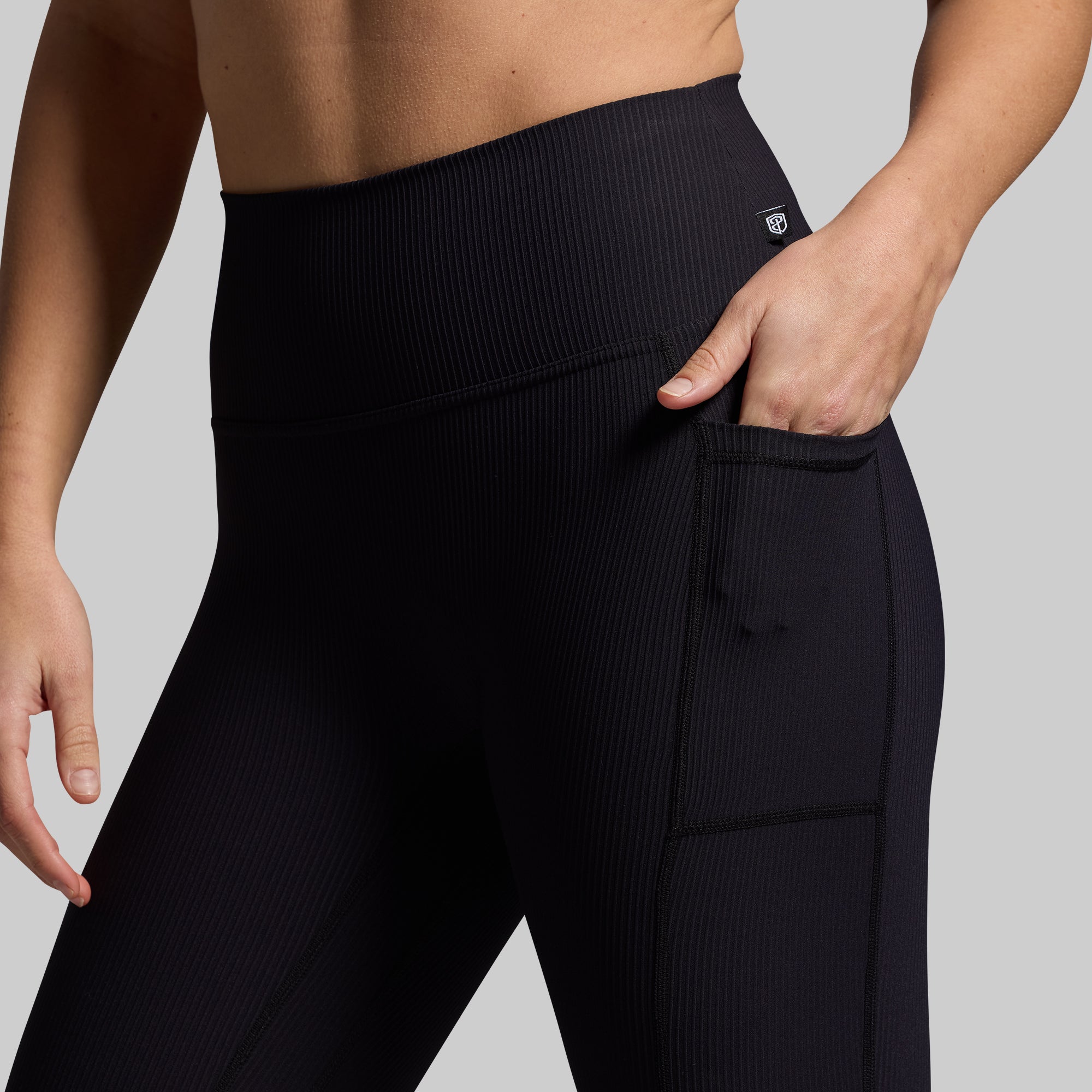 All or Nothing Capri w/ Pockets (Black) - Image 3