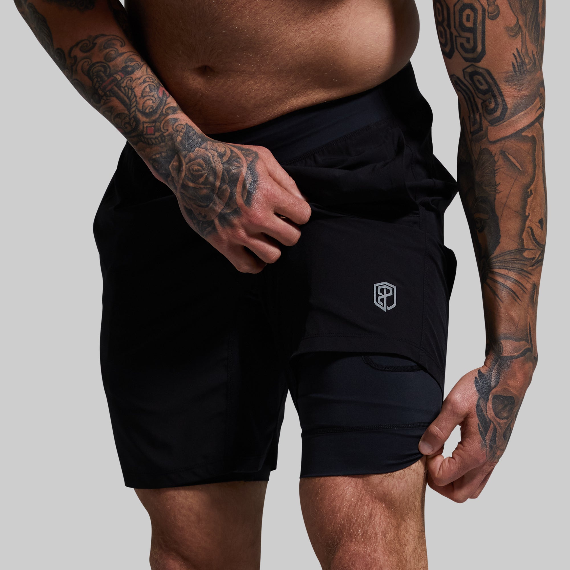 Versatile Short w/ Compression 9 (Black) - Image 6