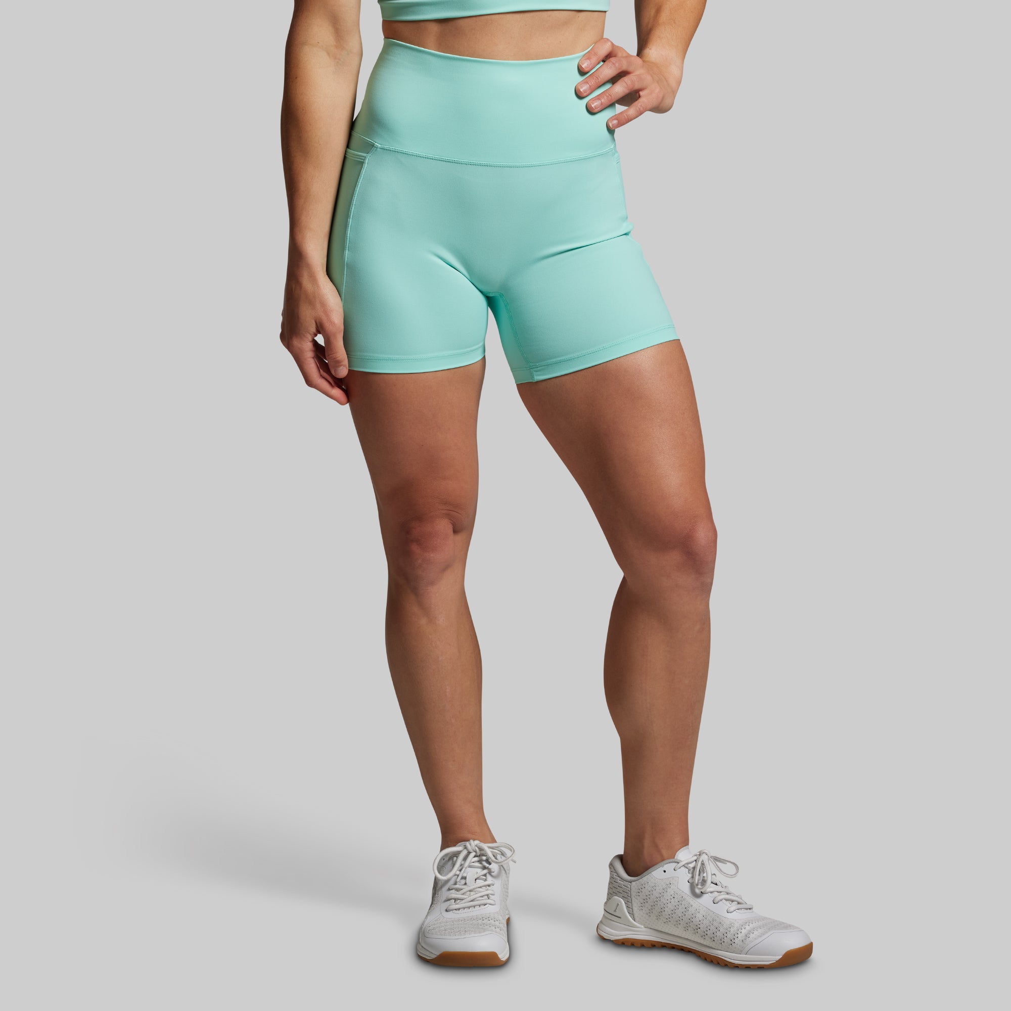 Eccentric Short (Cascade) - Image 3