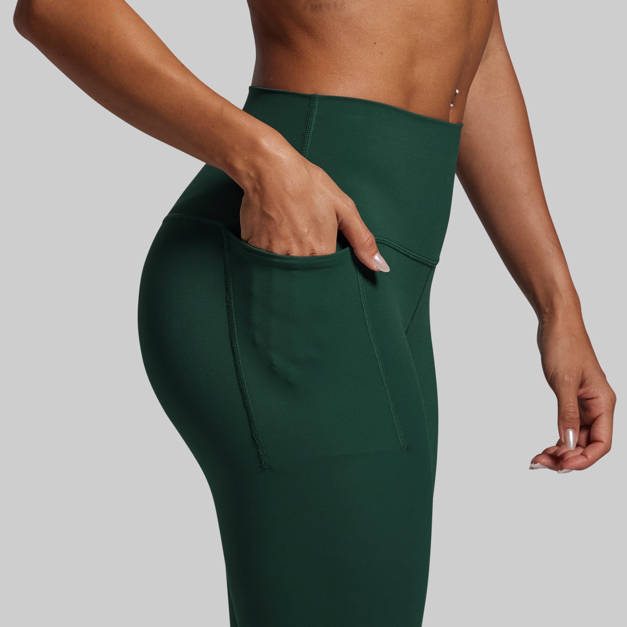 Your Go To Legging w/ Pockets 2.0 (Grove) - Image 4